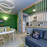 Family With Private Box Parking Desenzanoloft Official Partner Homes & By Marriott Bonvoy *