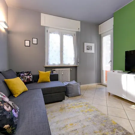 Desenzanoloft Official Partner Marriott Homes & - Family With Private Box Parking Apartment